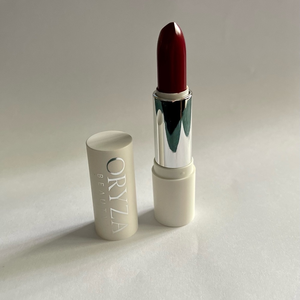 ORYZA Beauty Opus Semi Matte Lipstick